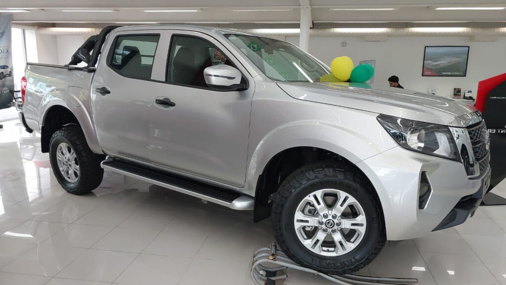 Nissan Frontier SE 4x4 2.3 Bi-Turbo Diesel Automática