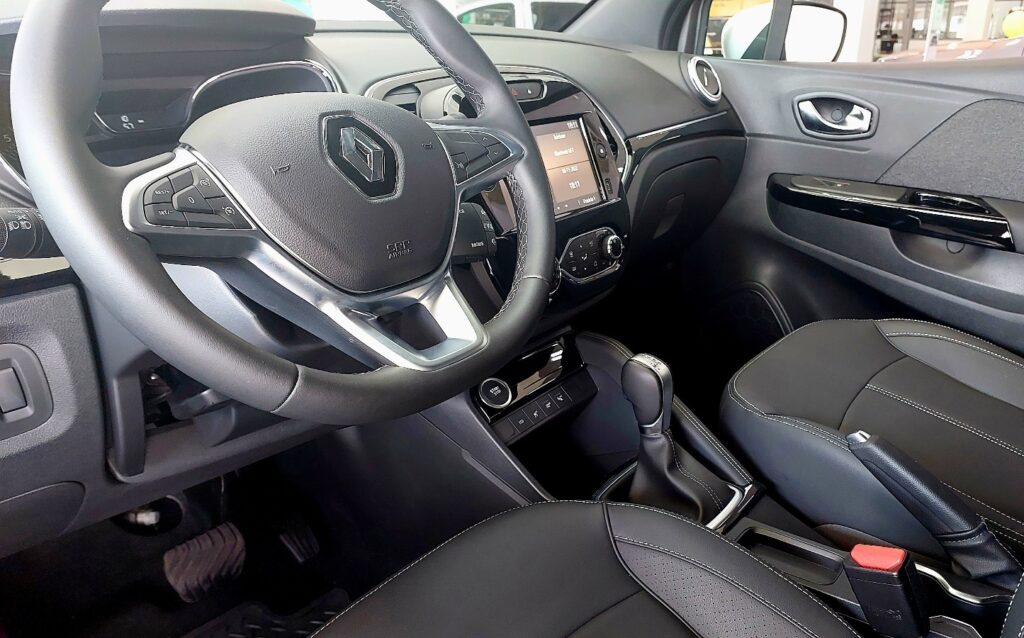 Renault Captur Intense 1.3 Turbo CVT