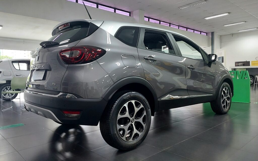 Renault Captur Intense 1.3 Turbo CVT